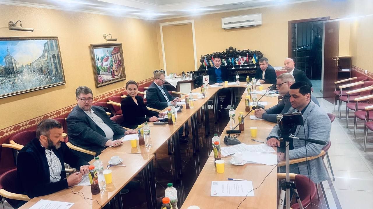 Доповідь Різвана Гусейнова